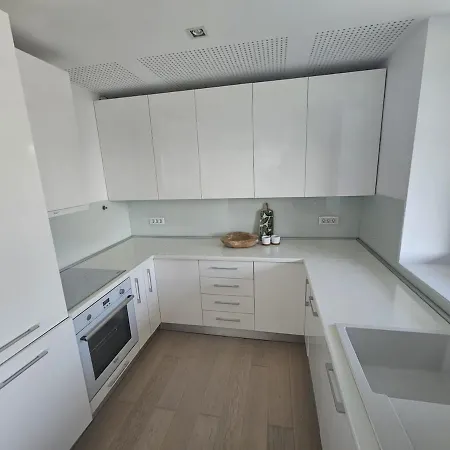 Vernescu 4 Luxury Living - Terrace Chic *