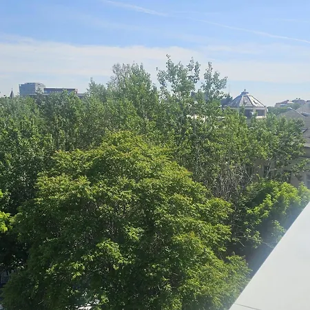 Vernescu 4 Luxury Living - Terrace Chic Apartament *