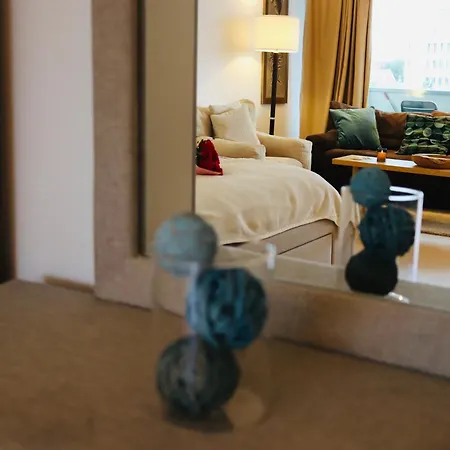 Vernescu 4 Luxury Living - Terrace Chic Appartement *