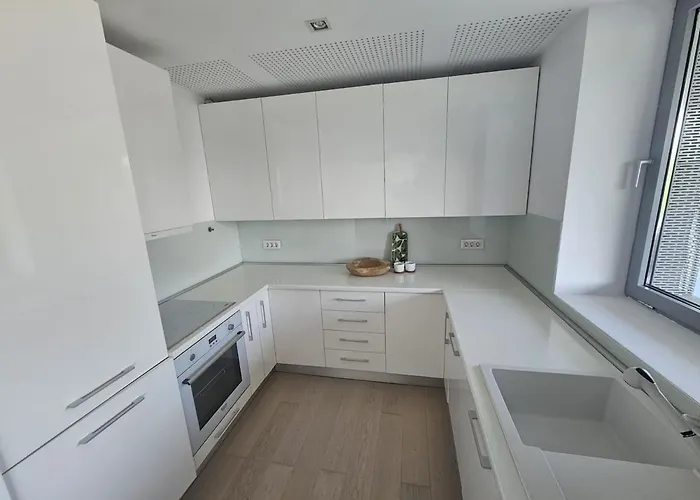 Vernescu 4 Luxury Living - Terrace Chic *