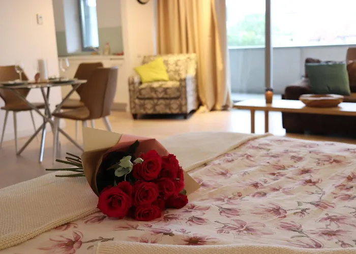 Vernescu 4 Luxury Living - Terrace Chic 부쿠레슈티